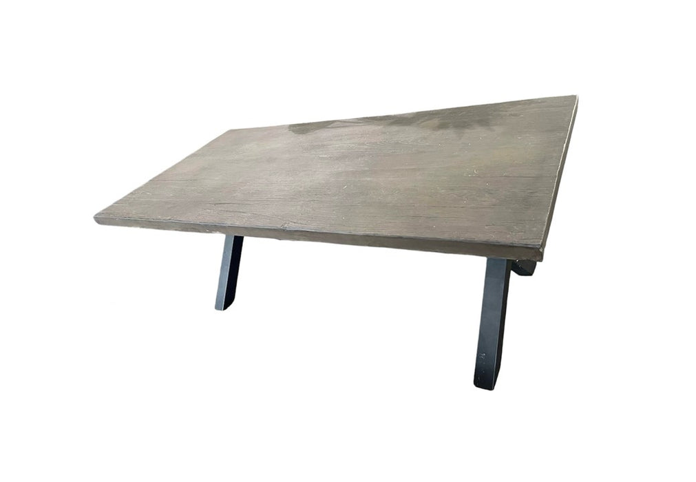 RAUX DINING TABLE