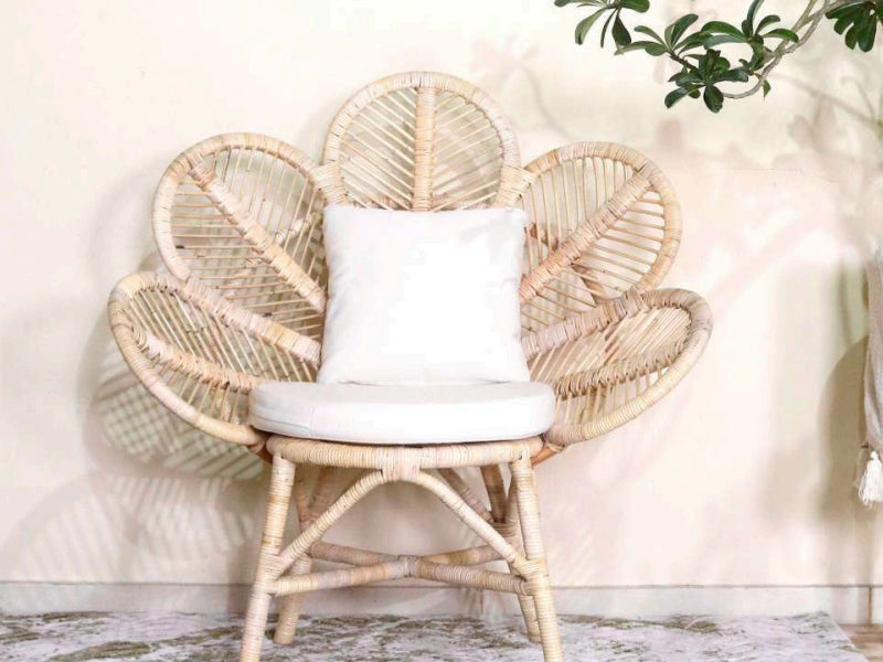 Flower Chair w/ Cushion