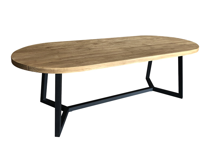 James Dining Table 'Oval'